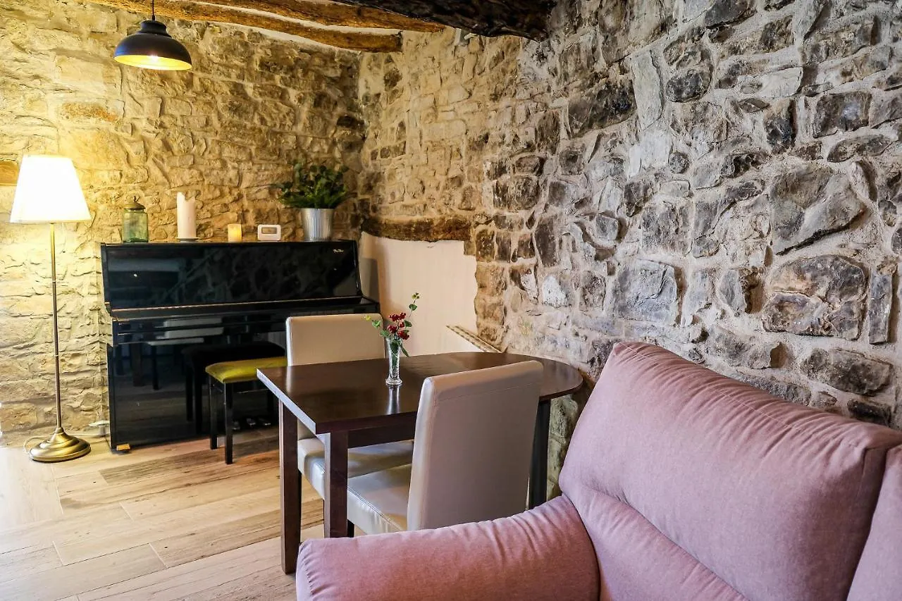 El Forn De Freixenet Con Servicios De Un Hotel Lleida Feriegård