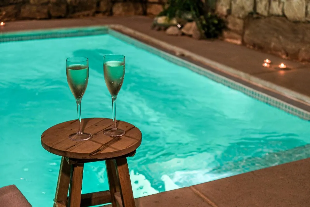 Feriegård El Forn De Freixenet Con Servicios De Un Hotel Lleida Spanien