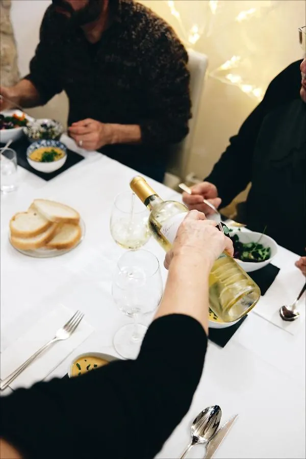 Feriegård El Forn De Freixenet Con Servicios De Un Hotel Lleida